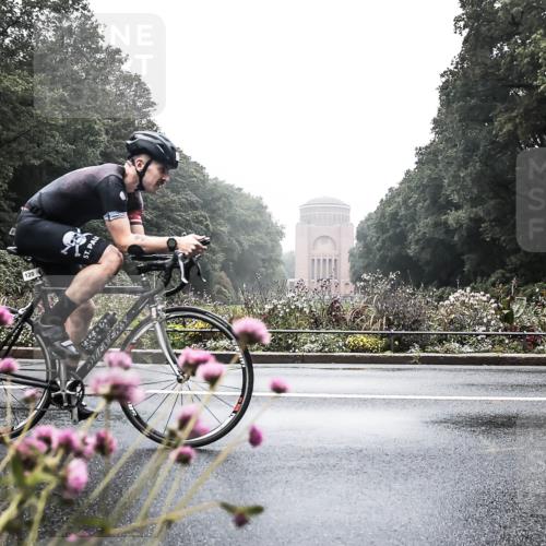 13.09.2026 - Stadtparktriathlon H.Heesch http://msf.ph/oto/10344413 13.09.2026 09:15:43 Radfahren 120 meine-sportfotos.de