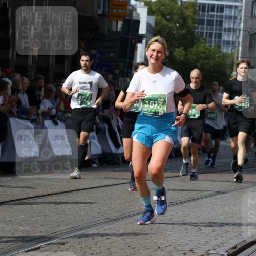 13.09.2026 - 21. swb-Marathon Bremen Strokosch-Dieckow http://msf.ph/oto/10344431 13.09.2026 13:27:37 Ziel 242, 593, 2454, 3273, 3385, 3496, 4121, 4558, 5358, 5616, 6071, 6288, 6306, 6776, 7849, 8219, 9159, 9343, 9760, 10112, 10113, 13147, 440, 534, 762, 1932, 2686, 3013, 3135, 3576, 3970, 4106, 4133, 4265, 4496, 4593, 4744, 6067, 6468, 6522, 7042, 7138, 7358, 8351, 9494, 9727, 13198 meine-sportfotos.de