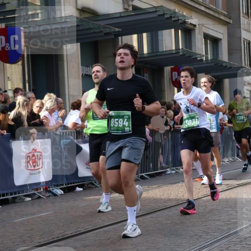 13.09.2026 - 21. swb-Marathon Bremen Strokosch-Dieckow http://msf.ph/oto/10344477 13.09.2026 13:29:20 Ziel 124, 132, 716, 1073, 1083, 1243, 1581, 1861, 2076, 2289, 2301, 2742, 2957, 3030, 3320, 3618, 3721, 4115, 4576, 5244, 5599, 6006, 6103, 6127, 6384, 6499, 6690, 6725, 6930, 7013, 7079, 7384, 7426, 7649, 7884, 8009, 8481, 8594, 8612, 8771, 8831, 9049, 9534, 9747, 9770, 10013, 13031, 132, 303, 394, 565, 596, 651, 687, 745, 1274, 1365, 1387, 1545, 1688, 1823, 2023, 2070, 2223, 2867, 3258, 3796, 3846, 3912, 3938, 4541, 4590, 5036, 5225, 6103 meine-sportfotos.de