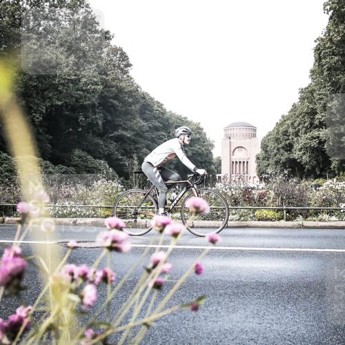 13.09.2026 - Stadtparktriathlon H.Heesch http://msf.ph/oto/10344479 13.09.2026 10:49:54 Radfahren 399, 407, 447, 548 meine-sportfotos.de