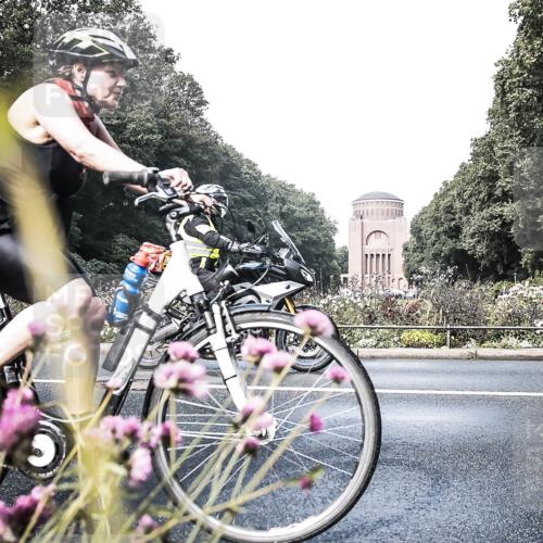 13.09.2026 - Stadtparktriathlon H.Heesch http://msf.ph/oto/10344489 13.09.2026 10:49:59 Radfahren 423, 447 meine-sportfotos.de
