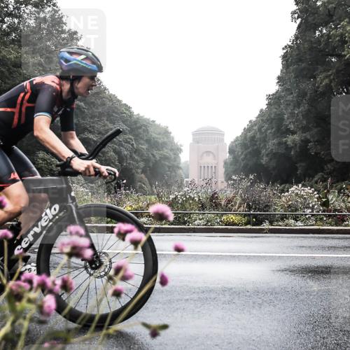 13.09.2026 - Stadtparktriathlon H.Heesch http://msf.ph/oto/10344527 13.09.2026 09:16:24 Radfahren 164, 165, 176 meine-sportfotos.de