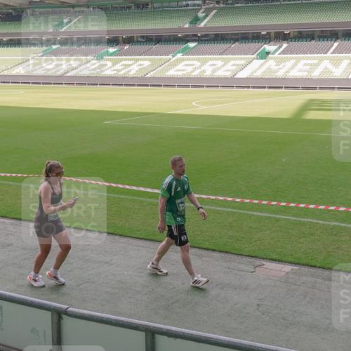 13.09.2026 - 21. swb-Marathon Bremen Michael Burmester http://msf.ph/oto/10344557 13.09.2026 13:30:07 Laufen im Stadion 122, 171, 224, 297, 405, 422, 476, 639, 685, 729, 754, 767, 806, 986, 1114, 1217, 1242, 1270, 1384, 1615, 1633, 1634, 1777, 1810, 1811, 1886, 1983, 2216, 2238, 2242, 2249, 2263, 2326, 2368, 2372, 2436, 2449, 2546, 2615, 2629, 2637, 2719, 2738, 2740, 2830, 2862, 2868, 2869, 2871, 2918, 2924, 2991, 2994, 3020, 3053, 3101, 3129, 3227, 3238, 3274, 3286, 3321, 3361, 3563, 3594, 3595, 3605, 3678, 3755, 3758, 3798, 3873, 3876, 3898, 3929, 3953, 3965, 3971, 3987, 4011, 4056, 357 meine-sportfotos.de