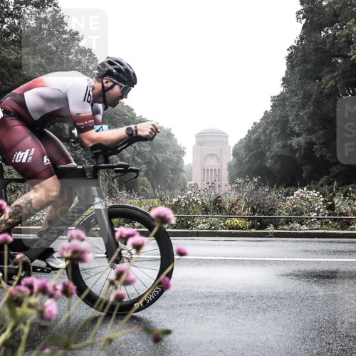 13.09.2026 - Stadtparktriathlon H.Heesch http://msf.ph/oto/10344563 13.09.2026 09:16:37 Radfahren 83, 127, 190 meine-sportfotos.de