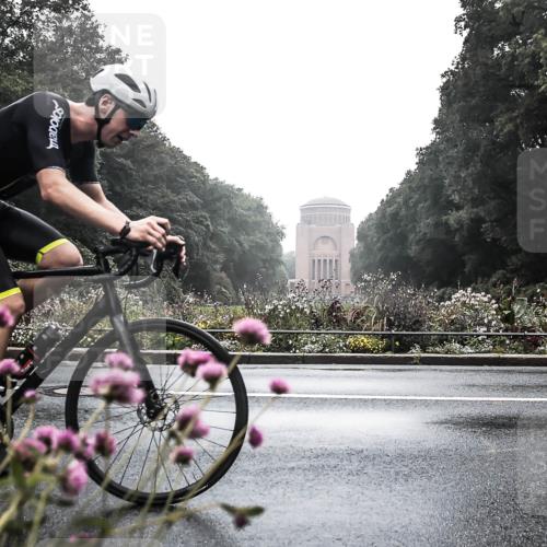 13.09.2026 - Stadtparktriathlon H.Heesch http://msf.ph/oto/10344624 13.09.2026 09:17:07 Radfahren 94, 103, 173, 174, 196, 204 meine-sportfotos.de