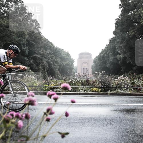 13.09.2026 - Stadtparktriathlon H.Heesch http://msf.ph/oto/10344644 13.09.2026 09:17:10 Radfahren 94, 103, 173, 196, 204 meine-sportfotos.de