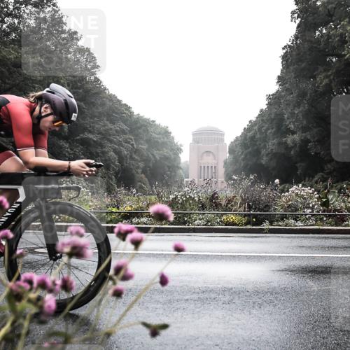 13.09.2026 - Stadtparktriathlon H.Heesch http://msf.ph/oto/10344656 13.09.2026 09:17:15 Radfahren 113, 166 meine-sportfotos.de