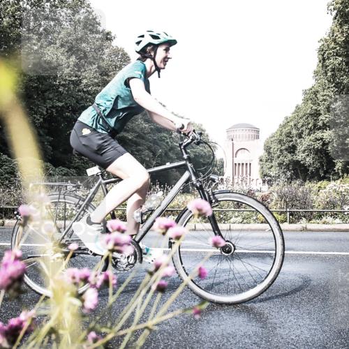 13.09.2026 - Stadtparktriathlon H.Heesch http://msf.ph/oto/10344676 13.09.2026 10:50:51 Radfahren 366, 387 meine-sportfotos.de