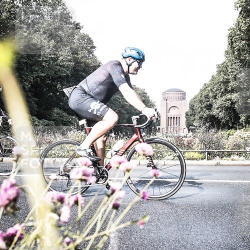 13.09.2026 - Stadtparktriathlon H.Heesch http://msf.ph/oto/10344688 13.09.2026 10:51:07 Radfahren 343, 375, 444, 481, 528, 562 meine-sportfotos.de