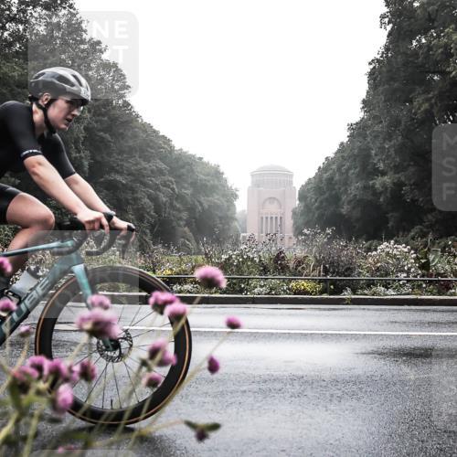 13.09.2026 - Stadtparktriathlon H.Heesch http://msf.ph/oto/10344708 13.09.2026 09:17:43 Radfahren 12, 74, 152, 159 meine-sportfotos.de