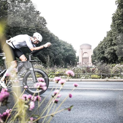 13.09.2026 - Stadtparktriathlon H.Heesch http://msf.ph/oto/10344744 13.09.2026 10:51:41 Radfahren 499, 563 meine-sportfotos.de