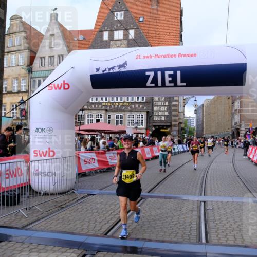 13.09.2026 - 21. swb-Marathon Bremen Tim E. http://msf.ph/oto/10344800 13.09.2026 11:14:55 Ziel 10303, 10519, 10705, 10722, 11041, 11097, 11098, 11140, 11186, 11408, 12112, 12431 meine-sportfotos.de