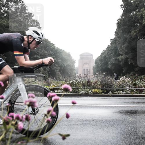 13.09.2026 - Stadtparktriathlon H.Heesch http://msf.ph/oto/10344807 13.09.2026 09:18:11 Radfahren 145, 209 meine-sportfotos.de