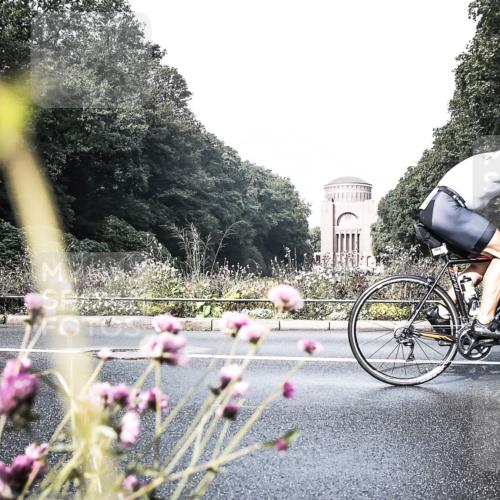 13.09.2026 - Stadtparktriathlon H.Heesch http://msf.ph/oto/10344839 13.09.2026 10:52:18 Radfahren 463, 505 meine-sportfotos.de