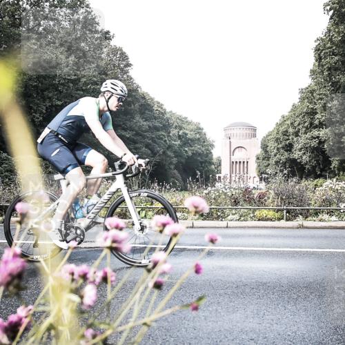 13.09.2026 - Stadtparktriathlon H.Heesch http://msf.ph/oto/10344861 13.09.2026 10:52:28 Radfahren 371, 490, 568, 575, 581 meine-sportfotos.de