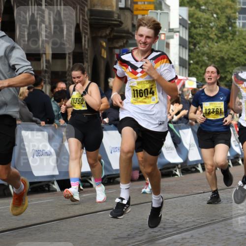 13.09.2026 - 21. swb-Marathon Bremen Strokosch-Dieckow http://msf.ph/oto/10344898 13.09.2026 10:52:40 Ziel 10761, 10958, 11371, 11604, 11605, 11610, 11669, 12319, 13578, 10304, 10339, 10652, 10734, 10827, 11002, 11038, 11386, 11597, 12019, 12338, 12399 meine-sportfotos.de