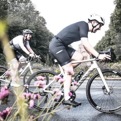 13.09.2026 - Stadtparktriathlon H.Heesch http://msf.ph/oto/10344934 13.09.2026 10:52:45 Radfahren 383, 529, 550, 579 meine-sportfotos.de