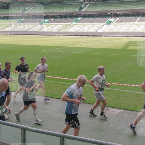 13.09.2026 - 21. swb-Marathon Bremen Michael Burmester http://msf.ph/oto/10344965 13.09.2026 13:30:55 Laufen im Stadion 122, 171, 224, 295, 297, 405, 487, 639, 767, 806, 840, 965, 1114, 1142, 1217, 1242, 1270, 1310, 1314, 1329, 1529, 1633, 1634, 1775, 1810, 1811, 1886, 1892, 1904, 1983, 2216, 2238, 2242, 2249, 2263, 2368, 2372, 2449, 2546, 2615, 2629, 2637, 2643, 2677, 2719, 2726, 2738, 2830, 2869, 2871, 2877, 2918, 2952, 2994, 3038, 3053, 3094, 3101, 3140, 3223, 3227, 3286, 3401, 3426, 3563, 3723, 3736, 3873, 3876, 3898, 3918, 3929, 3944, 4056, 357 meine-sportfotos.de