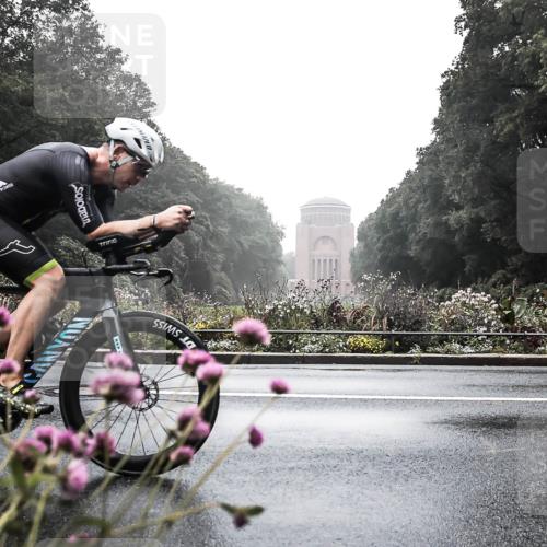 13.09.2026 - Stadtparktriathlon H.Heesch http://msf.ph/oto/10344981 13.09.2026 09:20:14 Radfahren 21, 82, 110 meine-sportfotos.de