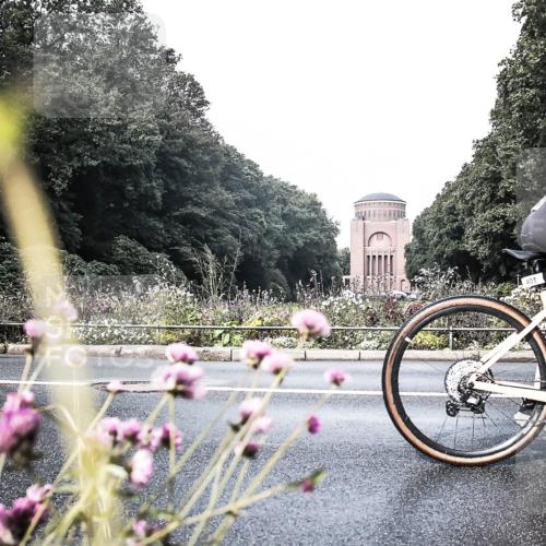 13.09.2026 - Stadtparktriathlon H.Heesch http://msf.ph/oto/10344986 13.09.2026 10:53:03 Radfahren 405, 449, 553, 691 meine-sportfotos.de