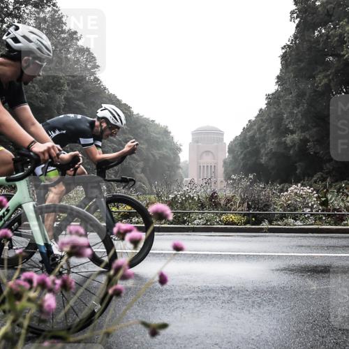13.09.2026 - Stadtparktriathlon H.Heesch http://msf.ph/oto/10344988 13.09.2026 09:20:18 Radfahren 21, 82, 110 meine-sportfotos.de