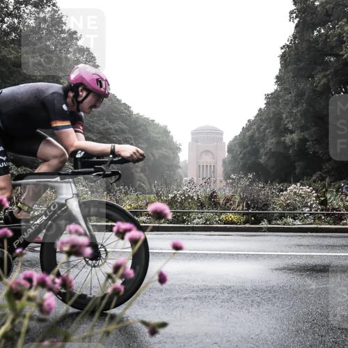 13.09.2026 - Stadtparktriathlon H.Heesch http://msf.ph/oto/10344997 13.09.2026 09:20:28 Radfahren 141 meine-sportfotos.de