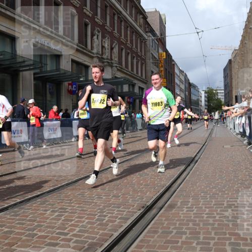 13.09.2026 - 21. swb-Marathon Bremen Strokosch-Dieckow http://msf.ph/oto/10345017 13.09.2026 11:09:19 Ziel 10234, 10386, 10417, 10424, 10556, 10696, 10712, 10737, 10769, 10785, 10823, 10981, 10990, 10991, 11192, 11225, 11914, 11937, 11995, 12322, 12409, 12449, 12474, 12532, 10217, 10314, 10321, 10455, 10570, 10630, 10664, 10686, 10694, 10823, 10983, 11011, 11091, 11138, 11304, 11531, 11578, 11764, 11882, 11883, 11905, 11915, 11987, 11995, 12155, 12192, 12322, 12337, 12491, 12554, 13607 meine-sportfotos.de