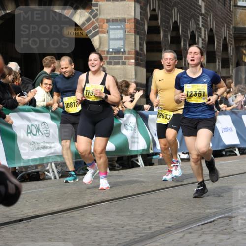13.09.2026 - 21. swb-Marathon Bremen Strokosch-Dieckow http://msf.ph/oto/10345088 13.09.2026 10:52:42 Ziel 10761, 10958, 11371, 11604, 11605, 11610, 11669, 12319, 12361, 12439, 13578, 10304, 10734, 10827, 10863, 11038, 11386, 11597, 11766, 12019, 12338 meine-sportfotos.de