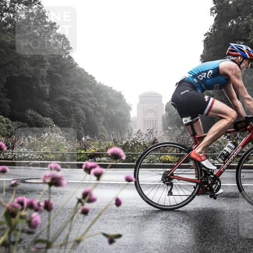 13.09.2026 - Stadtparktriathlon H.Heesch http://msf.ph/oto/10345112 13.09.2026 09:21:42 Radfahren 76, 81, 84, 114, 194, 198 meine-sportfotos.de