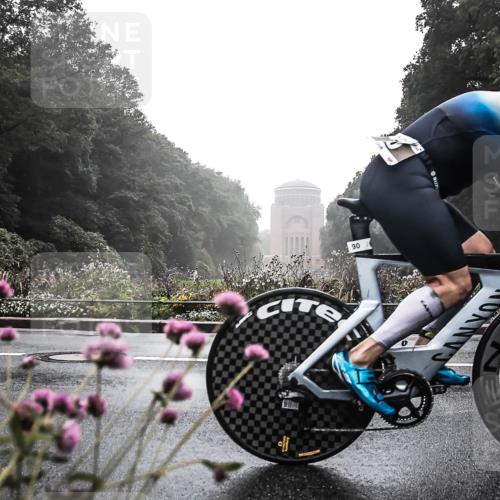 13.09.2026 - Stadtparktriathlon H.Heesch http://msf.ph/oto/10345128 13.09.2026 09:21:52 Radfahren 90, 95, 123, 154, 162, 184 meine-sportfotos.de