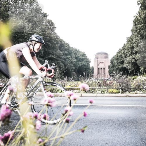 13.09.2026 - Stadtparktriathlon H.Heesch http://msf.ph/oto/10345144 13.09.2026 10:53:54 Radfahren 346, 385, 452 meine-sportfotos.de