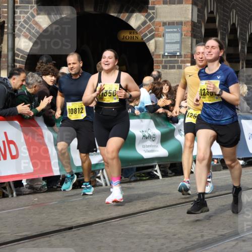 13.09.2026 - 21. swb-Marathon Bremen Strokosch-Dieckow http://msf.ph/oto/10345184 13.09.2026 10:52:42 Ziel 10761, 10958, 11371, 11604, 11605, 11610, 11669, 12319, 12361, 12439, 13578, 10304, 10734, 10827, 10863, 11038, 11386, 11597, 11766, 12019, 12338 meine-sportfotos.de
