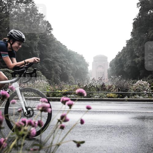 13.09.2026 - Stadtparktriathlon H.Heesch http://msf.ph/oto/10345206 13.09.2026 09:22:29 Radfahren 142, 203 meine-sportfotos.de