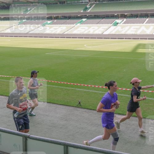 13.09.2026 - 21. swb-Marathon Bremen Michael Burmester http://msf.ph/oto/10345242 13.09.2026 13:31:43 Laufen im Stadion 122, 224, 295, 344, 386, 487, 617, 639, 690, 806, 840, 965, 1114, 1133, 1142, 1310, 1314, 1326, 1329, 1427, 1529, 1775, 1801, 1869, 1892, 1897, 1904, 1923, 2216, 2242, 2249, 2253, 2270, 2274, 2320, 2344, 2368, 2372, 2523, 2556, 2629, 2637, 2643, 2649, 2677, 2719, 2726, 2848, 2869, 2871, 2877, 2918, 2945, 2952, 2994, 3038, 3094, 3101, 3140, 3223, 3350, 3379, 3401, 3426, 3572, 3644, 3723, 3736, 3746, 3873, 3876, 3918, 3944, 357 meine-sportfotos.de