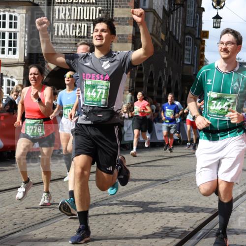 13.09.2026 - 21. swb-Marathon Bremen Strokosch-Dieckow http://msf.ph/oto/10345250 13.09.2026 13:32:23 Ziel 846, 2310, 2934, 3205, 3946, 4566, 4797, 4979, 5325, 5628, 6116, 7182, 7526, 7818, 8048, 8247, 8610, 8970, 9394, 9640, 1687, 2292, 2293, 2611, 2992, 3354, 3429, 3878, 4263, 4323, 4380, 5281, 6518, 6593, 6760, 7173, 7990, 8957, 9040, 9151, 9175, 13208 meine-sportfotos.de