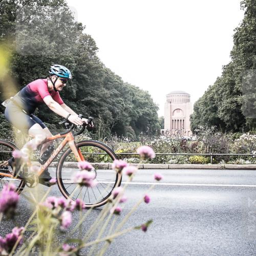 13.09.2026 - Stadtparktriathlon H.Heesch http://msf.ph/oto/10345269 13.09.2026 10:54:57 Radfahren 420, 432, 572 meine-sportfotos.de