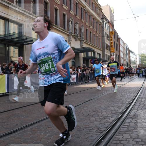 13.09.2026 - 21. swb-Marathon Bremen Strokosch-Dieckow http://msf.ph/oto/10345270 13.09.2026 13:29:40 Ziel 109, 454, 716, 1073, 1173, 1205, 1308, 1611, 1653, 1759, 1780, 1848, 1861, 2126, 3190, 3320, 3618, 3667, 3908, 4115, 4524, 4575, 5039, 5198, 5348, 5631, 6127, 6225, 6720, 6725, 6942, 6992, 6994, 7093, 7609, 7932, 8110, 8115, 8267, 8470, 8612, 8771, 8899, 9049, 9104, 9125, 124, 132, 1083, 1243, 1365, 1387, 1581, 2076, 2289, 2301, 2742, 2957, 3030, 3258, 3721, 3846, 4541, 4576, 5244, 5599, 6006, 6103, 6384, 6499, 6690, 6725, 7079, 7884, 8481 meine-sportfotos.de