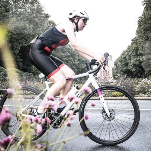13.09.2026 - Stadtparktriathlon H.Heesch http://msf.ph/oto/10345281 13.09.2026 10:55:01 Radfahren 372, 381, 432, 473, 520, 557, 572, 666 meine-sportfotos.de