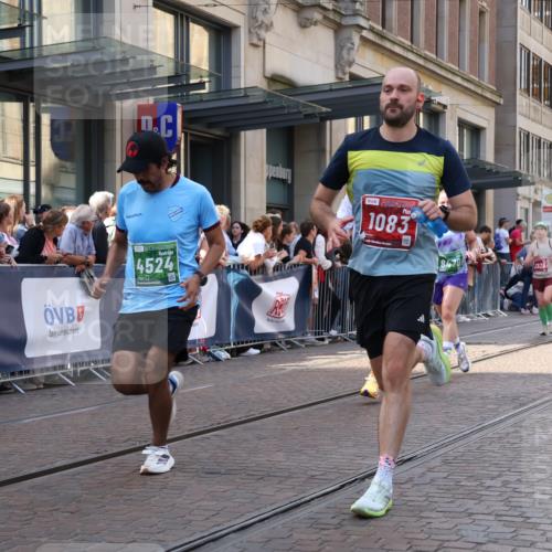 13.09.2026 - 21. swb-Marathon Bremen Strokosch-Dieckow http://msf.ph/oto/10345315 13.09.2026 13:29:41 Ziel 109, 454, 716, 1073, 1173, 1205, 1308, 1611, 1653, 1759, 1780, 1848, 1861, 2126, 3190, 3320, 3618, 3667, 3908, 4115, 4524, 4575, 5039, 5198, 5348, 5631, 6127, 6225, 6720, 6942, 6992, 6994, 7093, 7609, 7932, 8110, 8115, 8267, 8470, 8612, 8771, 8899, 9049, 9104, 9125, 124, 132, 1073, 1083, 1243, 1365, 1387, 1581, 2076, 2289, 2301, 2742, 2957, 3030, 3258, 3721, 4541, 4576, 5244, 5599, 6006, 6103, 6384, 6499, 6690, 6725, 7079, 7884, 8481 meine-sportfotos.de