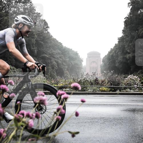 13.09.2026 - Stadtparktriathlon H.Heesch http://msf.ph/oto/10345325 13.09.2026 09:23:27 Radfahren 156 meine-sportfotos.de