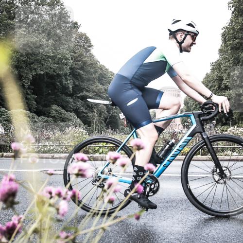 13.09.2026 - Stadtparktriathlon H.Heesch http://msf.ph/oto/10345331 13.09.2026 10:55:31 Radfahren 358, 370, 392, 546, 672 meine-sportfotos.de