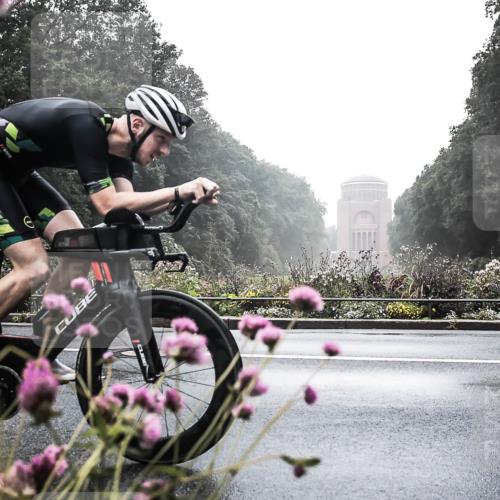 13.09.2026 - Stadtparktriathlon H.Heesch http://msf.ph/oto/10345340 13.09.2026 09:23:49 Radfahren 100, 107, 179 meine-sportfotos.de