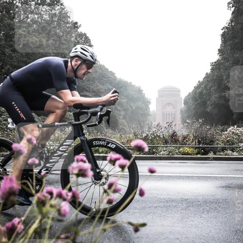 13.09.2026 - Stadtparktriathlon H.Heesch http://msf.ph/oto/10345366 13.09.2026 09:24:01 Radfahren 83, 85, 140, 146 meine-sportfotos.de