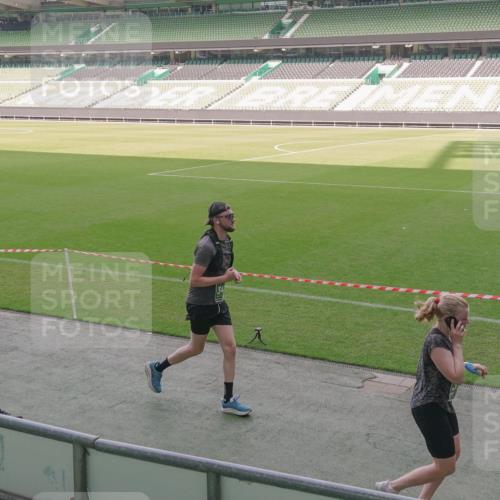 13.09.2026 - 21. swb-Marathon Bremen Michael Burmester http://msf.ph/oto/10345369 13.09.2026 13:32:07 Laufen im Stadion 122, 224, 295, 344, 350, 386, 487, 490, 617, 639, 690, 786, 787, 806, 840, 965, 1114, 1133, 1142, 1292, 1310, 1314, 1326, 1329, 1377, 1427, 1529, 1775, 1801, 1869, 1892, 1897, 1904, 1923, 2216, 2230, 2231, 2253, 2270, 2274, 2320, 2344, 2368, 2372, 2374, 2456, 2514, 2523, 2539, 2556, 2616, 2629, 2637, 2643, 2649, 2677, 2719, 2726, 2769, 2848, 2877, 2945, 2952, 3014, 3038, 3094, 3101, 3140, 3223, 3350, 3379, 3401, 3426, 3572, 3644, 3723, 3736, 3746, 3873, 3901, 3918, 3944, 357 meine-sportfotos.de