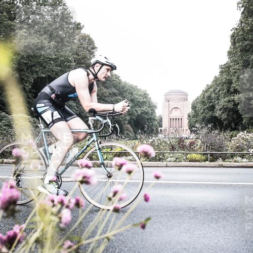 13.09.2026 - Stadtparktriathlon H.Heesch http://msf.ph/oto/10345401 13.09.2026 10:56:03 Radfahren 427, 506, 513, 561, 671 meine-sportfotos.de