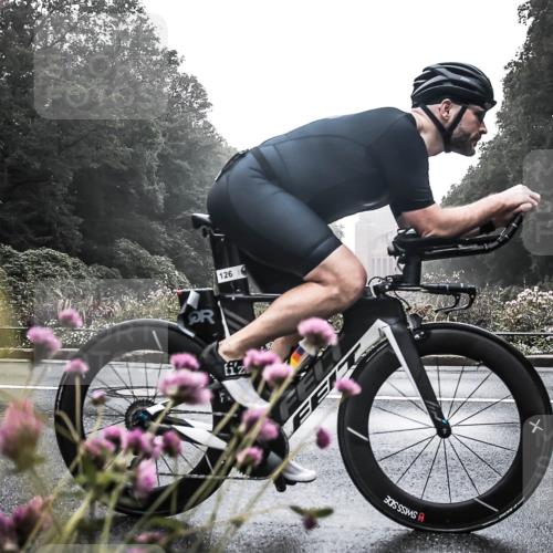 13.09.2026 - Stadtparktriathlon H.Heesch http://msf.ph/oto/10345456 13.09.2026 09:25:12 Radfahren 126, 131 meine-sportfotos.de