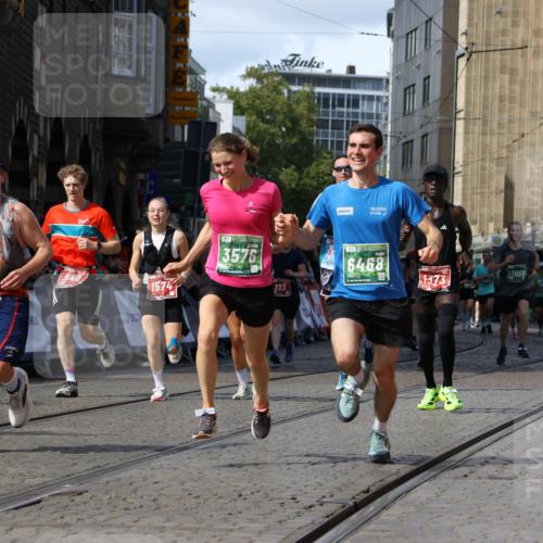 13.09.2026 - 21. swb-Marathon Bremen Strokosch-Dieckow http://msf.ph/oto/10345475 13.09.2026 13:27:53 Ziel 323, 593, 857, 940, 1006, 1373, 1574, 2345, 2668, 2686, 3013, 3460, 3521, 4421, 4496, 4593, 5081, 5220, 5290, 5358, 5557, 5616, 6067, 6306, 7110, 9727, 488, 1343, 1456, 3480, 5462, 7926, 8188, 8656, 9067, 9145, 9167, 9168, 13069 meine-sportfotos.de