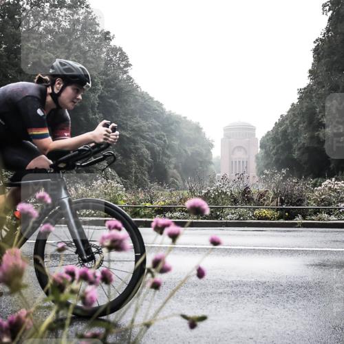 13.09.2026 - Stadtparktriathlon H.Heesch http://msf.ph/oto/10345499 13.09.2026 09:25:53 Radfahren 199, 206 meine-sportfotos.de