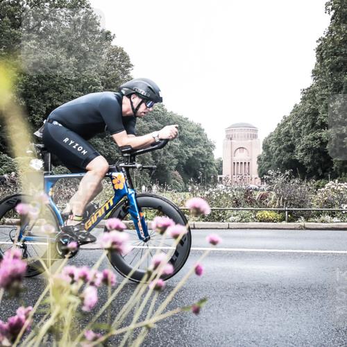13.09.2026 - Stadtparktriathlon H.Heesch http://msf.ph/oto/10345524 13.09.2026 10:57:15 Radfahren 539, 664 meine-sportfotos.de