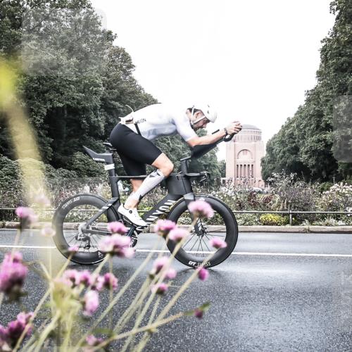 13.09.2026 - Stadtparktriathlon H.Heesch http://msf.ph/oto/10345551 13.09.2026 10:57:33 Radfahren 559, 563, 619 meine-sportfotos.de
